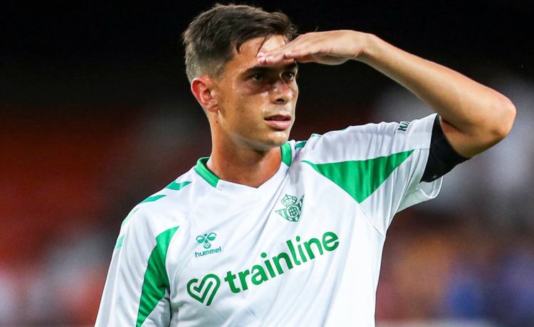 Valentín Gómez se posiciona como alternativa a Fran García en el Betis si Pellegrini cambio de criterio Valentín Gómez se posiciona como alternativa a Fran García en el Betis si Pellegrini cambio de criterio