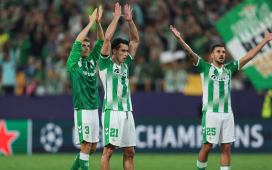 Marc Roca pide «ir a por más» y Dani Ceballos se emociona: «Nunca imaginé jugar Champions con el club de mi vida» Marc Roca pide «ir a por más» y Dani Ceballos se emociona: «Nunca imaginé jugar Champions con el club de mi vida»