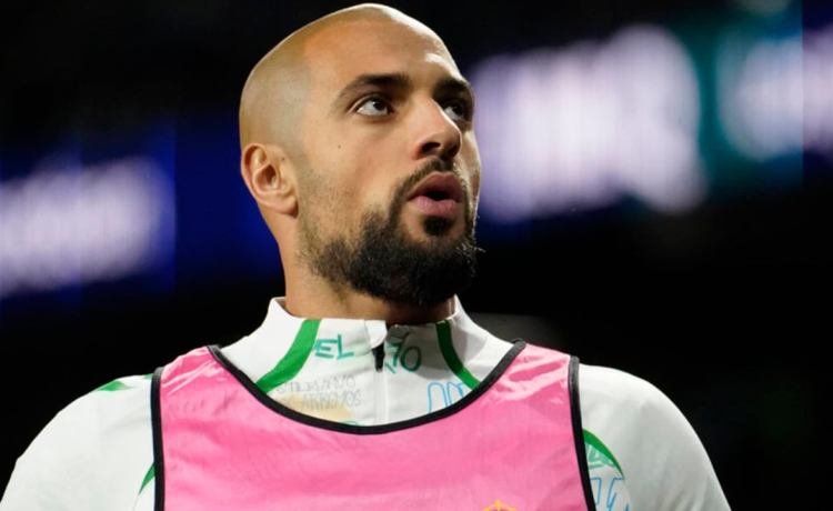El Fenerbahçe se ciñe el guion del Betis con Amrabat y asume la pérdida millonaria El Fenerbahçe se ciñe el guion del Betis con Amrabat y asume la pérdida millonaria