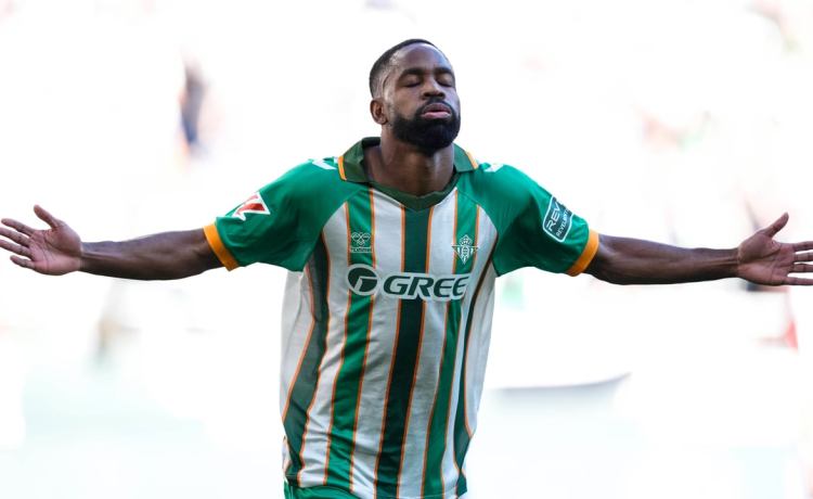 Bakambu busca una guinda para su carrera: «El final está cerca, pero veremos qué pasa» Bakambu busca una guinda para su carrera: «El final está cerca, pero veremos qué pasa»