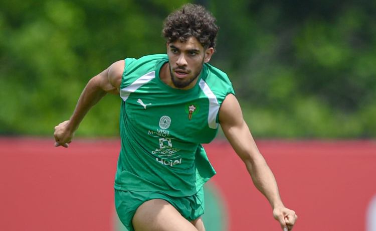 El razonable recelo del Betis con Abde tras lo que ocurrió con Amrabat en la Copa de África El razonable recelo del Betis con Abde tras lo que ocurrió con Amrabat en la Copa de África