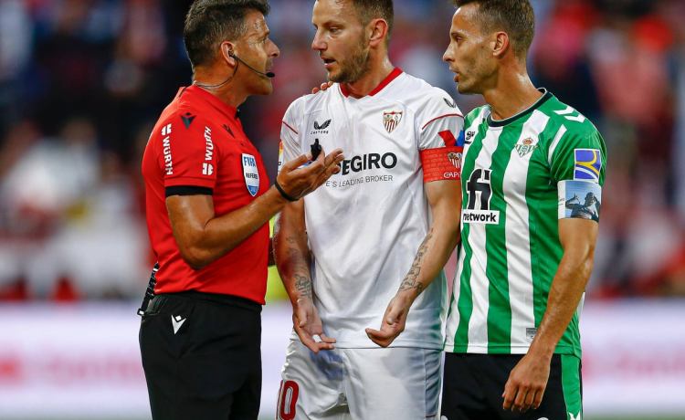 Sevilla y Betis se tienen que unir Sevilla y Betis se tienen que unir