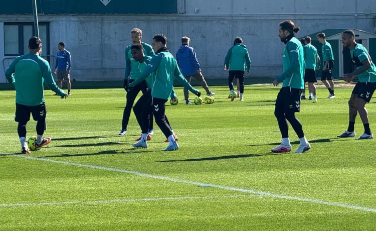 Cucho Hernández y Antony siguen dando buenas noticias al Real Betis Cucho Hernández y Antony siguen dando buenas noticias al Real Betis