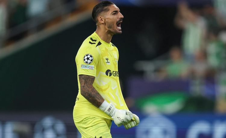 Álvaro Valles entra al fin en los planes de Luis de la Fuente como opción oficial para la Selección Española Álvaro Valles entra al fin en los planes de Luis de la Fuente como opción oficial para la Selección Española