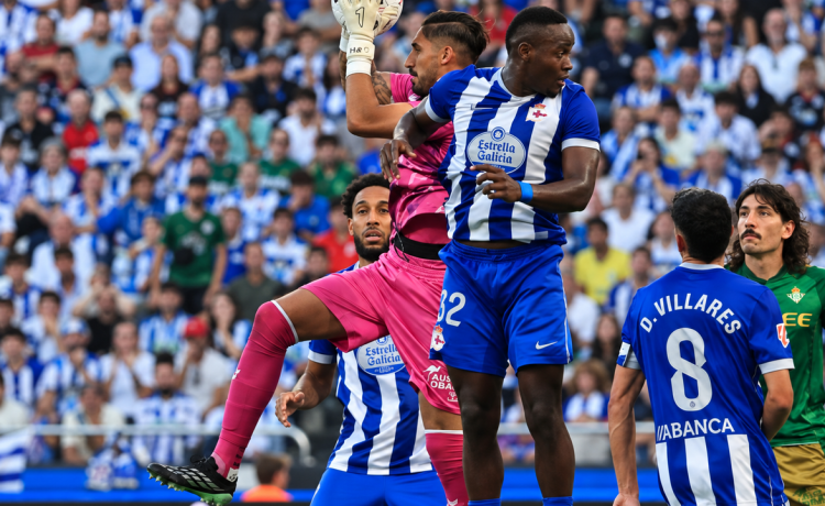 Otro MVP de Álvaro Valles con el Betis para llamar a las puertas de la Selección Española: «Espero que algún día se dé» Otro MVP de Álvaro Valles con el Betis para llamar a las puertas de la Selección Española: «Espero que algún día se dé»