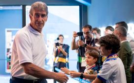 Un regreso, dos bajas y solo un canterano en la lista del Betis para medirse a Osasuna Un regreso, dos bajas y solo un canterano en la lista del Betis para medirse a Osasuna