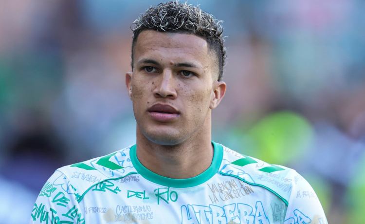 Deossa ya se despide a su forma del Betis, que intercambia documentos con el Vasco da Gama: «Sin llorar» Deossa ya se despide a su forma del Betis, que intercambia documentos con el Vasco da Gama: «Sin llorar»