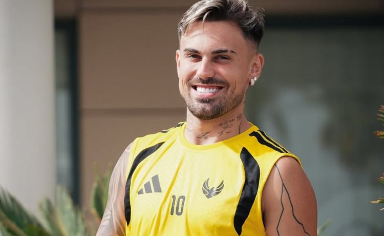 La estrella de la selección de Qatar, a 10 minutos del Betis: «La mejor decisión de mi vida», Entrevista ED a Rodri Sánchez La estrella de la selección de Qatar, a 10 minutos del Betis: «La mejor decisión de mi vida», Entrevista ED a Rodri Sánchez