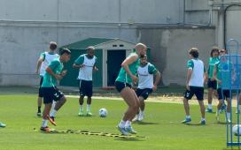 De Roa, nuevo invitado para un lateral zurdo que apunta al pleno… y la revolución De Roa, nuevo invitado para un lateral zurdo que apunta al pleno… y la revolución