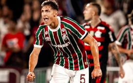 Respuesta a las críticas al Betis por el fichaje de Facundo Bernal: «Es una apuesta con riesgo, pero buena» Respuesta a las críticas al Betis por el fichaje de Facundo Bernal: «Es una apuesta con riesgo, pero buena»