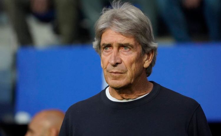 Con su futuro en el Betis aclarado, Pellegrini es presionado desde Chile: «Deberá dar el paso él» Con su futuro en el Betis aclarado, Pellegrini es presionado desde Chile: «Deberá dar el paso él»