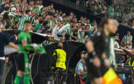 La eliminación del Betis en la Europa League sigue pasando factura al club La eliminación del Betis en la Europa League sigue pasando factura al club