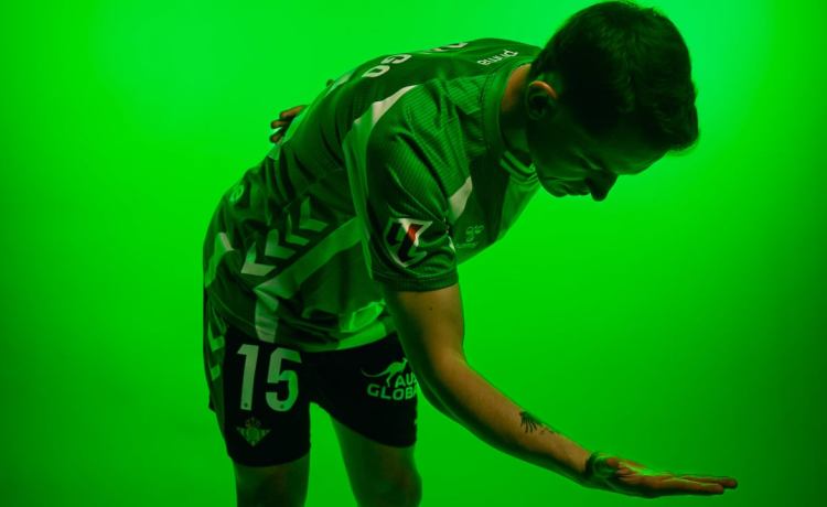 El mensaje de Álvaro Fidalgo a la afición del Betis tras un alocado 2026: ida y vuelta a México, Champions, Mundial… El mensaje de Álvaro Fidalgo a la afición del Betis tras un alocado 2026: ida y vuelta a México, Champions, Mundial…