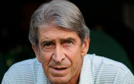 La reacción de Pellegrini por la expulsión en el Betis – Barça escuece en Barcelona y provoca una airada respuesta: «Que no venga a vendernos el relato del Real Madrid» La reacción de Pellegrini por la expulsión en el Betis – Barça escuece en Barcelona y provoca una airada respuesta: «Que no venga a vendernos el relato del Real Madrid»