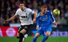 Guido Rodríguez complica su continuidad en el Valencia Guido Rodríguez complica su continuidad en el Valencia