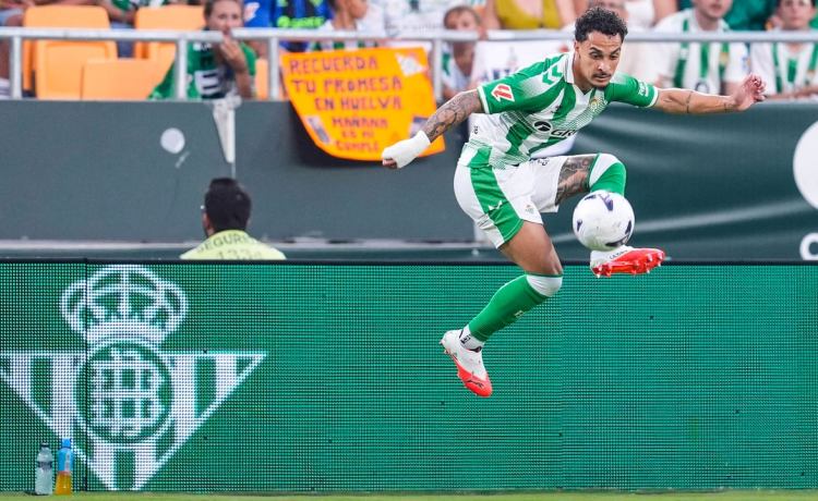 El Betis recibe una oferta fuera de mercado por Antony y no se lo piensa El Betis recibe una oferta fuera de mercado por Antony y no se lo piensa