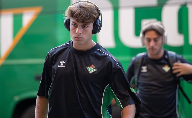 Semana clave para Ángel Ortiz en el Betis por la tendencia de Pellegrini de mantenerlo en un segundo plano Semana clave para Ángel Ortiz en el Betis por la tendencia de Pellegrini de mantenerlo en un segundo plano