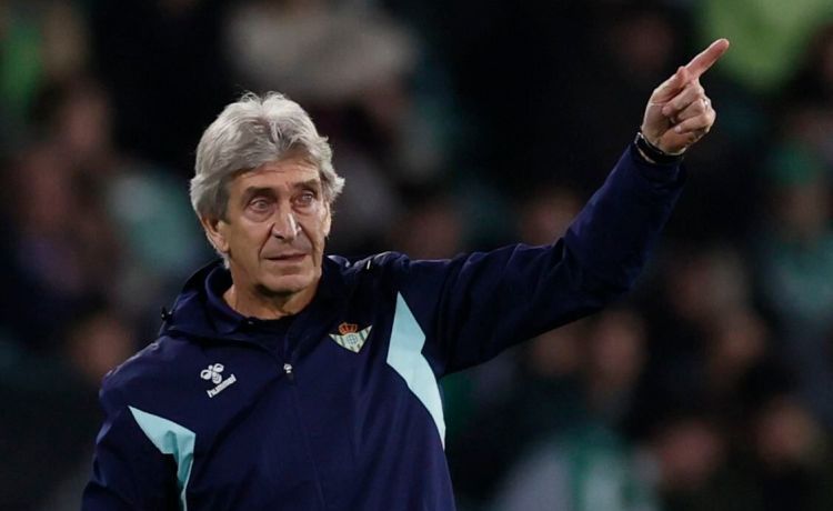 Pellegrini: “Las críticas me alegran” Pellegrini: “Las críticas me alegran”