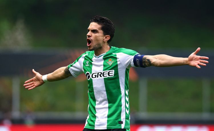 Bartra: “Jugar la Champions con el Betis es uno de mis mejores sueños” Bartra: “Jugar la Champions con el Betis es uno de mis mejores sueños”