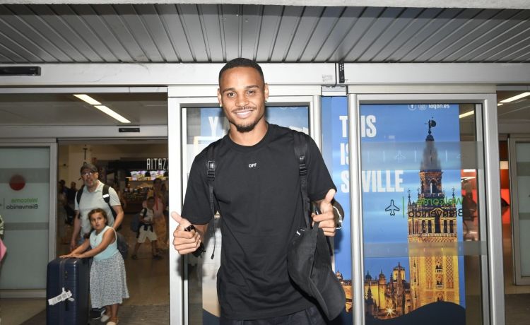 Natan llega a Sevilla para firmar su cesión al Betis Natan llega a Sevilla para firmar su cesión al Betis