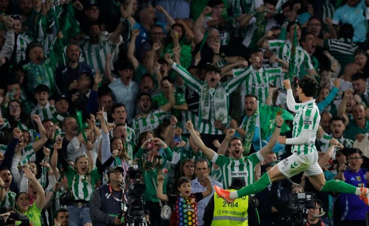 El derbi es verdiblanco El derbi es verdiblanco