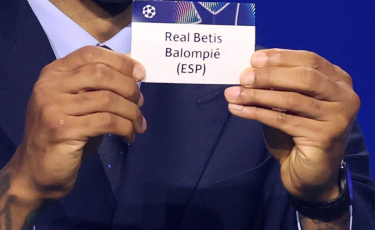 El Betis vuelve a la Champions 20 años y 360 días después de debut El Betis vuelve a la Champions 20 años y 360 días después de debut