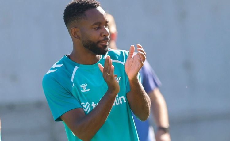 Bakambu, baja para Villarreal Bakambu, baja para Villarreal