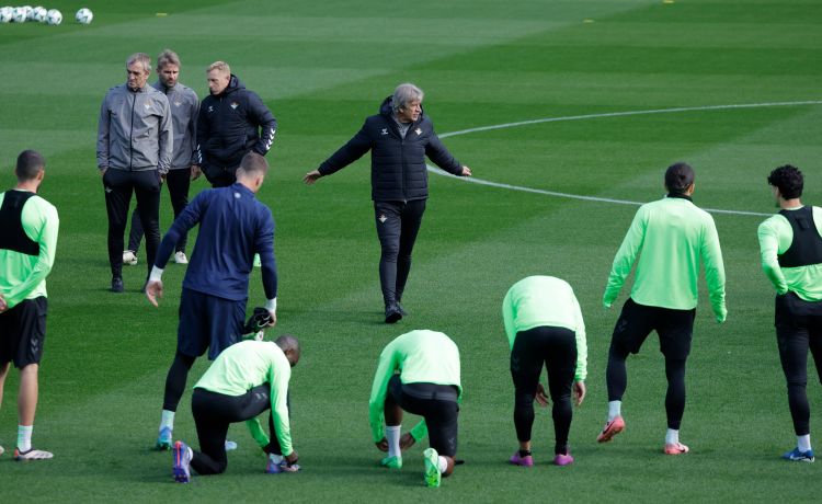 Pellegrini: “Espero ver la personalidad de querer pasar de ronda” Pellegrini: “Espero ver la personalidad de querer pasar de ronda”