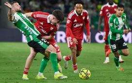 El drama de los centros laterales en el Betis El drama de los centros laterales en el Betis