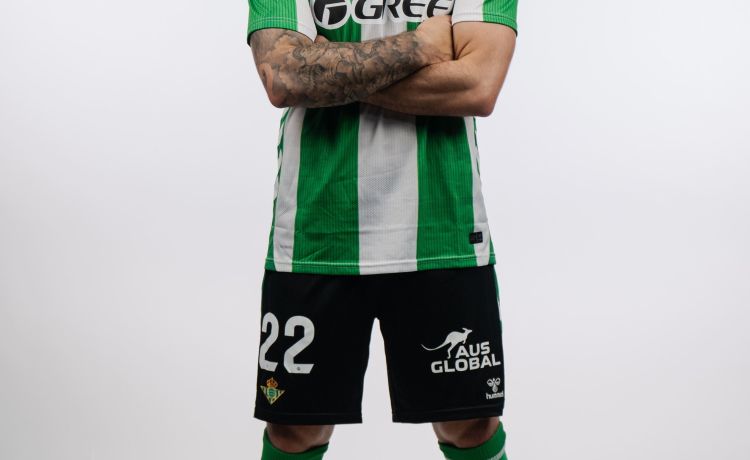 El Betis hace pública su equipación para el derbi El Betis hace pública su equipación para el derbi