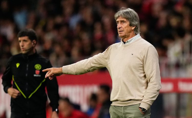 Pellegrini: “Peleamos en dos frentes y eso no es fácil” Pellegrini: “Peleamos en dos frentes y eso no es fácil”