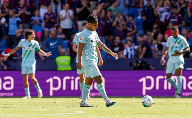 El Betis, a evitar otro regreso al ralentí El Betis, a evitar otro regreso al ralentí