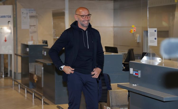 Monchi y el vídeo de la ‘tragantá’ a Isco: “Son cosas que no deberían ocurrir” Monchi y el vídeo de la ‘tragantá’ a Isco: “Son cosas que no deberían ocurrir”