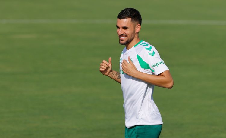 “Cambiaría muchos de mis títulos por ganar uno con el Betis” “Cambiaría muchos de mis títulos por ganar uno con el Betis”