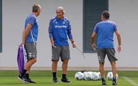 Pellegrini: “¿Abde? La política divide, el fútbol une” Pellegrini: “¿Abde? La política divide, el fútbol une”