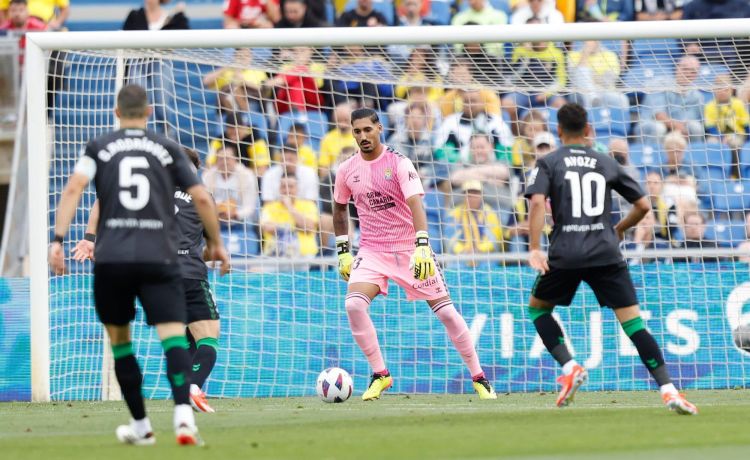 El Betis tira de paciencia con Valles El Betis tira de paciencia con Valles