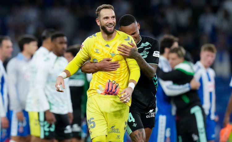 Pau López: “Volver al Betis es un regalo del cielo” Pau López: “Volver al Betis es un regalo del cielo”