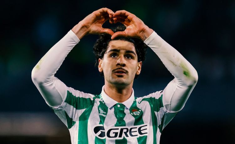 Johnny Cardoso atrae miradas de Atlético y Tottenham para el verano Johnny Cardoso atrae miradas de Atlético y Tottenham para el verano