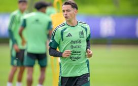 Fidalgo se resigna: āSomos ocho jugadores para tres puestosā Fidalgo se resigna: āSomos ocho jugadores para tres puestosā