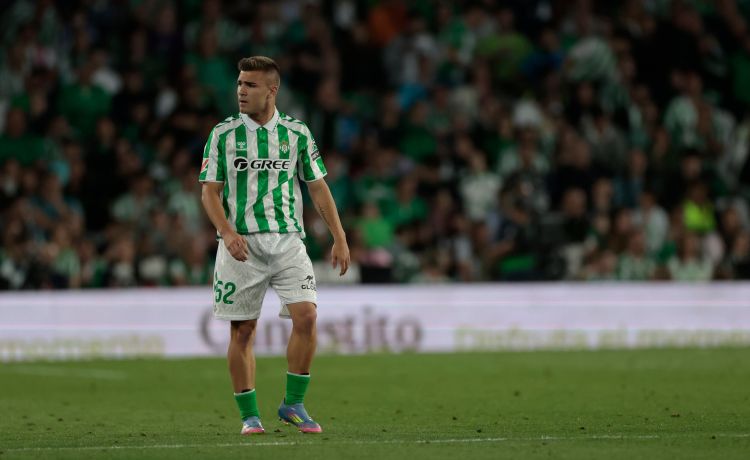 Pablo García aporrea la puerta de Pellegrini Pablo García aporrea la puerta de Pellegrini