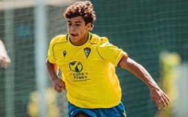El Betis ficha al hermano del ex sevillista Carlos Álvarez El Betis ficha al hermano del ex sevillista Carlos Álvarez