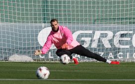 Pau será titular con la cuenta pendiente de la puerta a cero Pau será titular con la cuenta pendiente de la puerta a cero