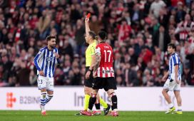 El CTA admite un error en el Oviedo-Girona y defiende la expulsión de Brais El CTA admite un error en el Oviedo-Girona y defiende la expulsión de Brais