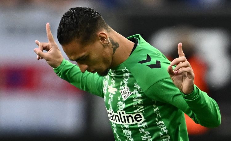 Antony dice adiós al Betis: “Gracias por devolverme la alegría” Antony dice adiós al Betis: “Gracias por devolverme la alegría”