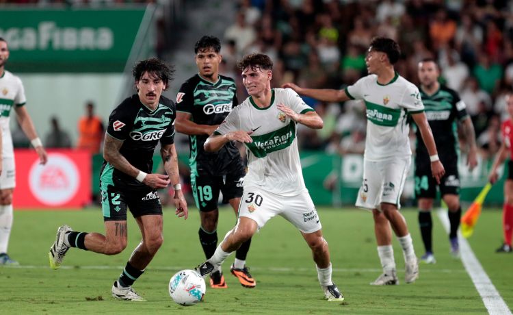El Sevilla quiere que LaLiga ‘vigile’ al Betis ante Elche y Levante El Sevilla quiere que LaLiga ‘vigile’ al Betis ante Elche y Levante