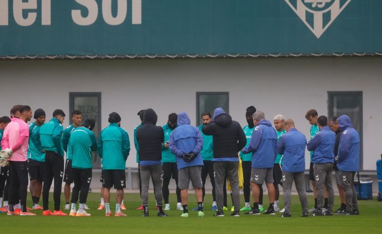 Pau López y los canteranos Corralejo y Morante, novedades para la Copa Pau López y los canteranos Corralejo y Morante, novedades para la Copa