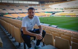 Chirivella: “España es una mina de jugadores que entienden el fútbol” Chirivella: “España es una mina de jugadores que entienden el fútbol”