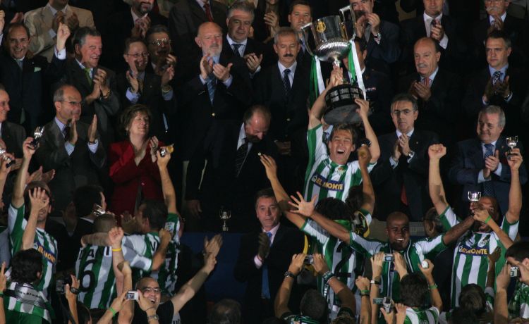 El Betis está de aniversario: 21 años de la Copa del Calderón El Betis está de aniversario: 21 años de la Copa del Calderón