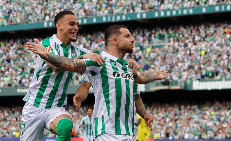 Así está la lucha por Europa en LaLiga: puestos y quién se clasifica a Champions, Europa League y Conference Así está la lucha por Europa en LaLiga: puestos y quién se clasifica a Champions, Europa League y Conference