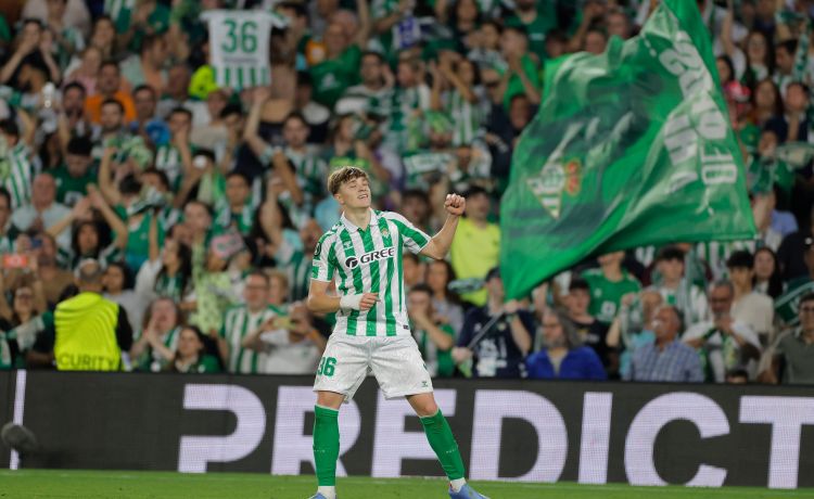 Jesús Rodríguez, camino de Italia: “Estoy feliz, pero también triste” Jesús Rodríguez, camino de Italia: “Estoy feliz, pero también triste”